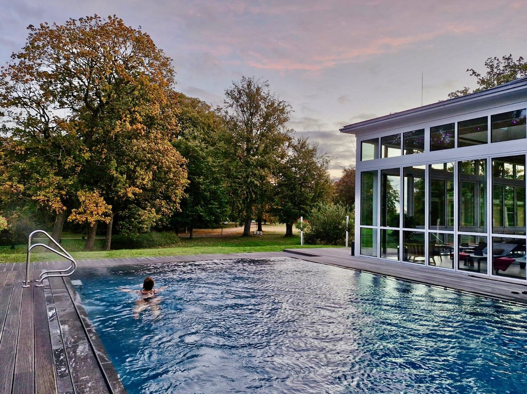 弗列森希尔雷迪森布鲁度假城堡酒店主图