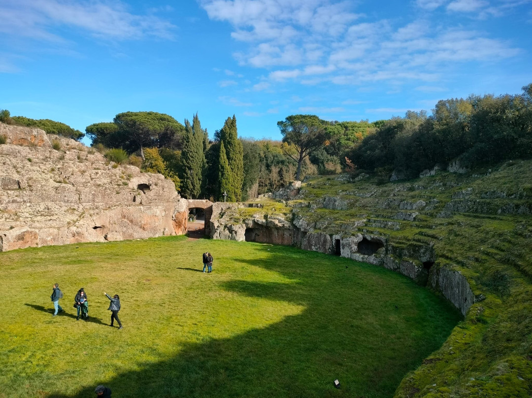Parco naturale regionale dell'antichissima citta di Sutri-Sutri必去景点