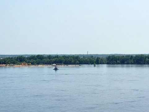 Monument to Fallen River Workers on Volga-伏尔加格勒必去景点