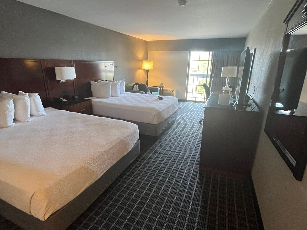 SureStay Plus By Best Western Greenwood主图