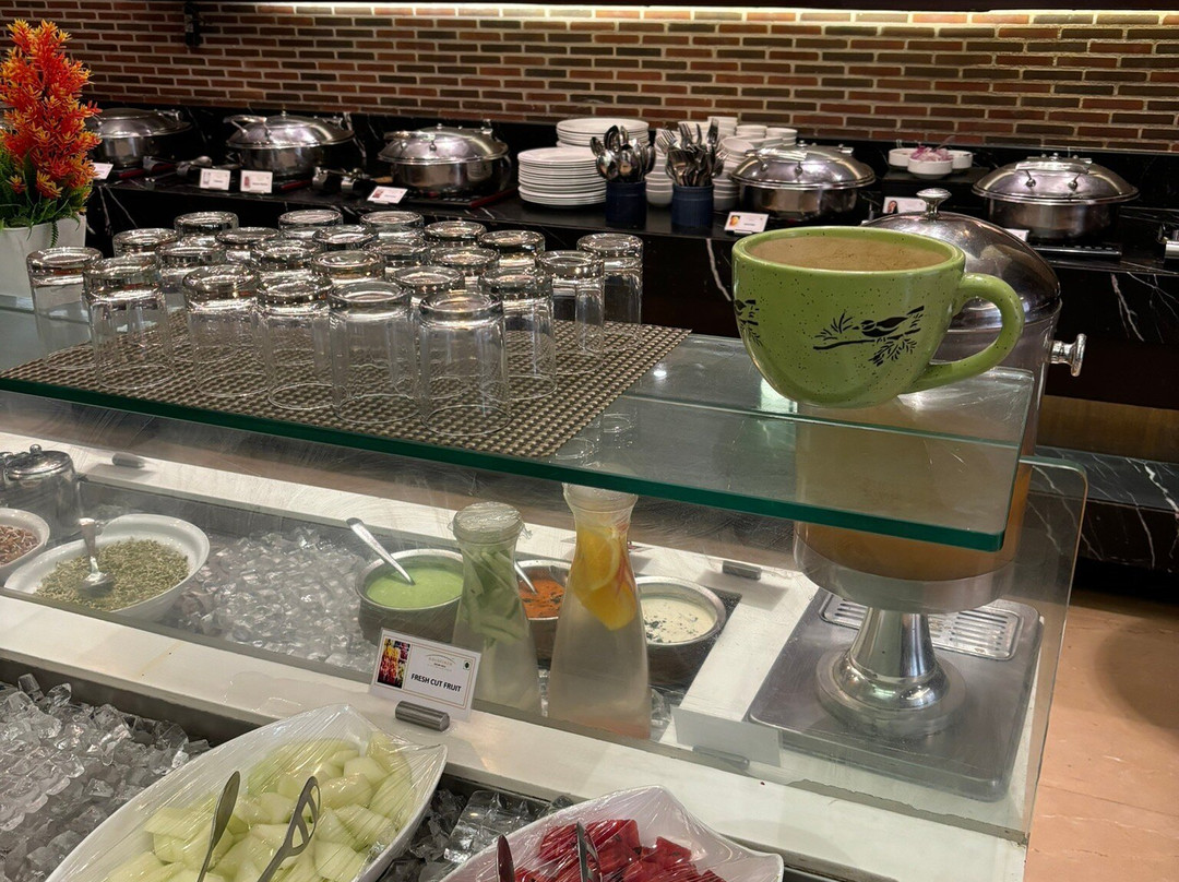 Goldfinch Hotel Delhi NCR主图