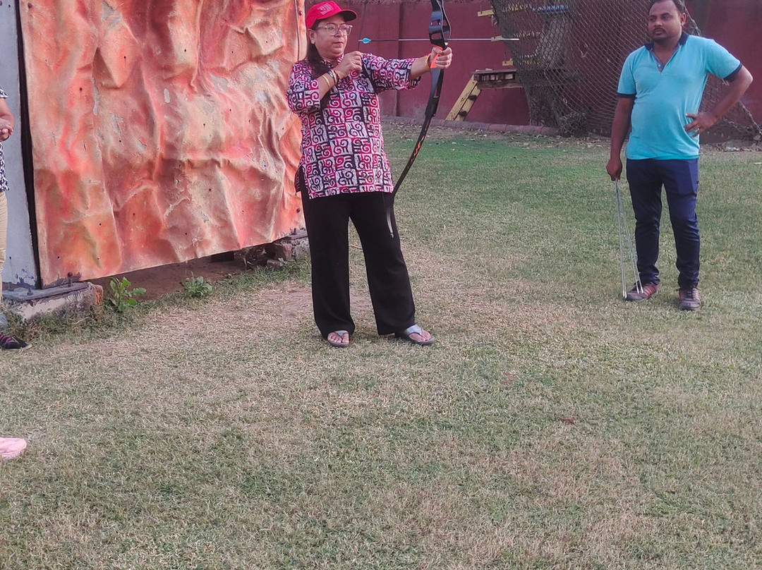 Roadies Rostel - Best Adventure Resort In Ahmedabad主图