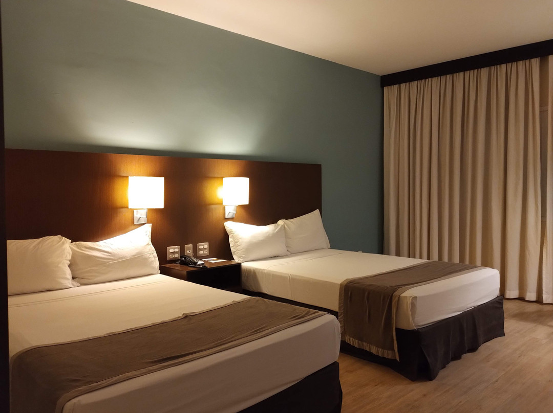 瓜鲁柳斯帕娜贝酒店主图