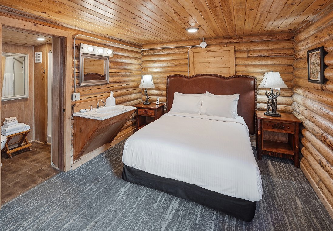 迪纳利乌鸦巢小屋酒店-客卧