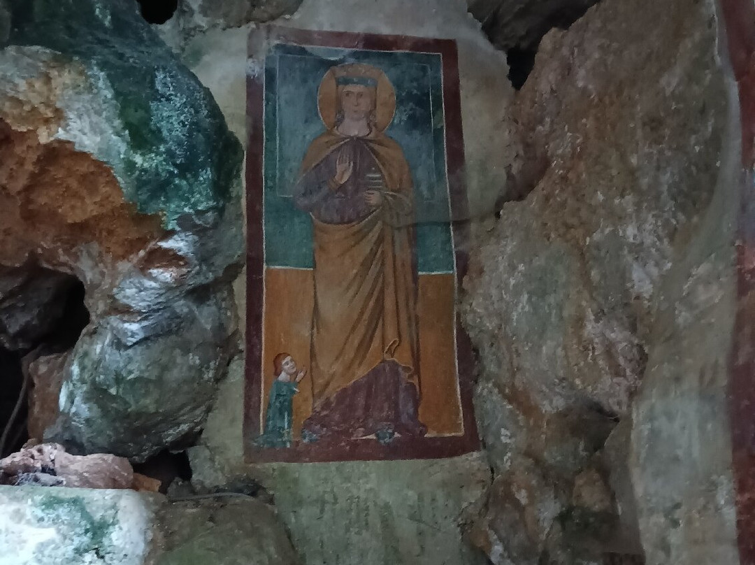 Santuario Del crocefisso景点图片