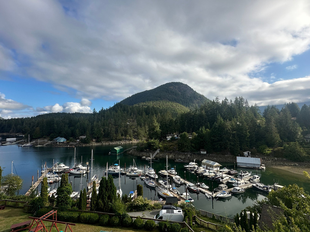 Sunshine Coast Resort Hotel & Marina主图