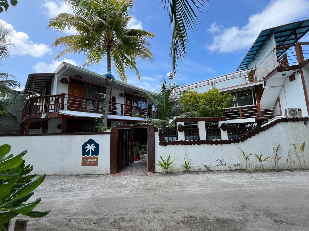 Dhamana Beach is located on the Sunrise Beach of Mahibadhoo, Maldives.主图