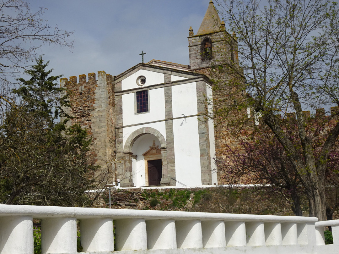 Igreja Matriz de Nossa Senhora das Candeias-Mourao必去景点