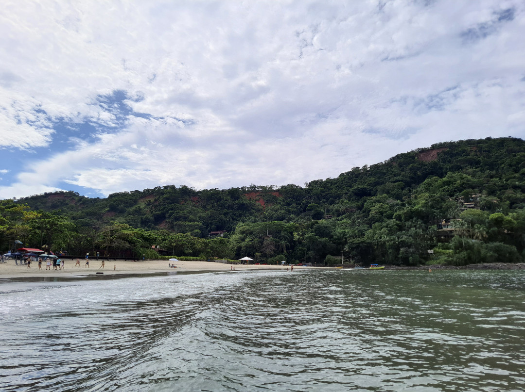 Praia Barra do Sahy景点图片