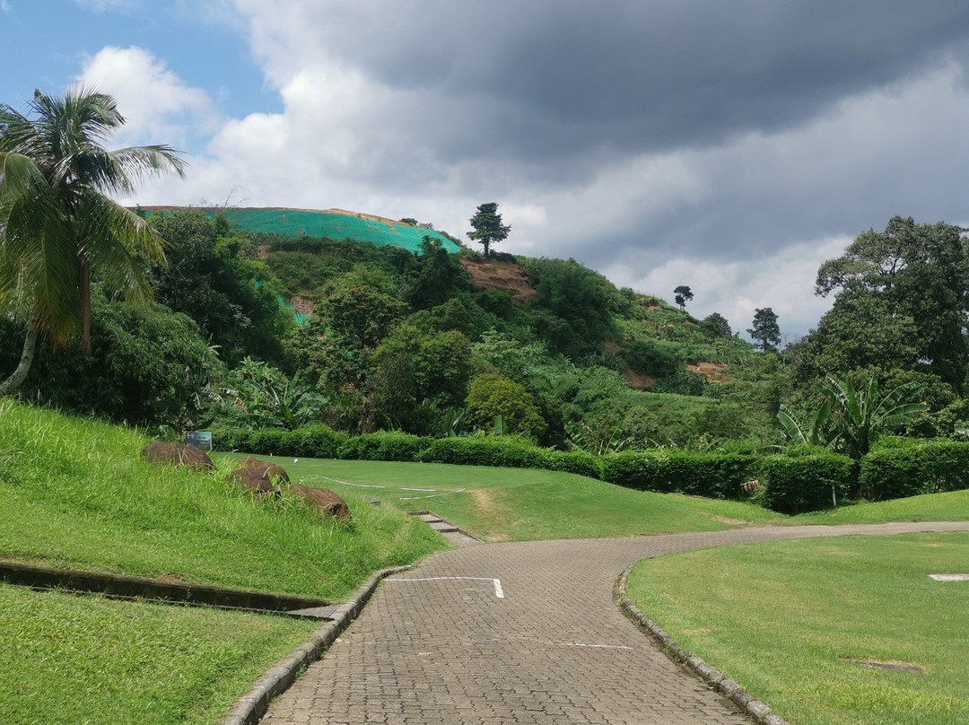 Gunung Geulis Country Club景点图片
