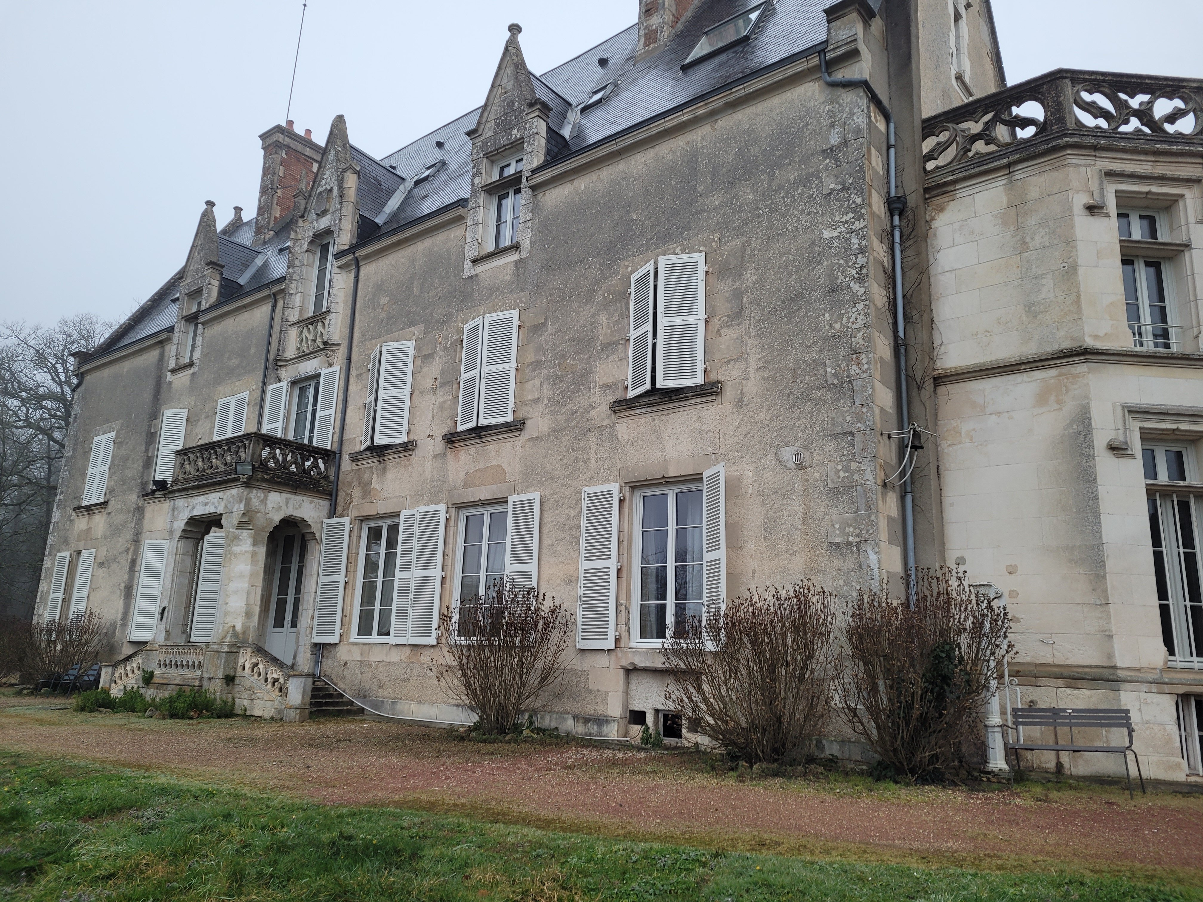 Chateau de Perigny-官方