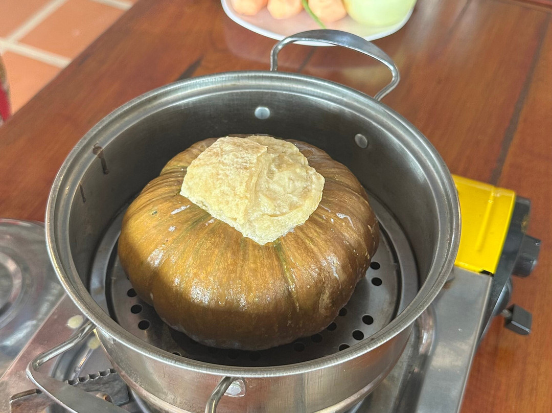 Lucky Kitchen Cooking Class景点图片
