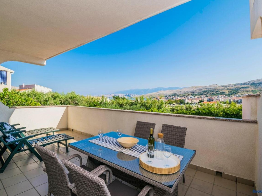 Apartments Pampas Island Pag