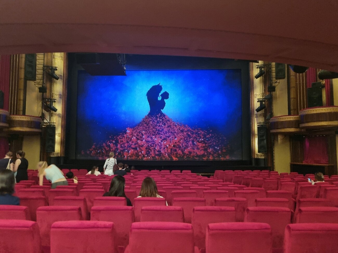 女皇剧院-墨尔本必去景点