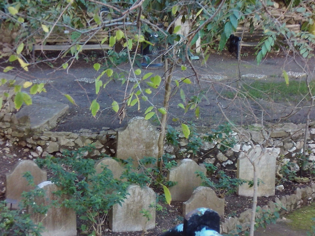 Trafalgar Cemetery-直布罗陀必去景点