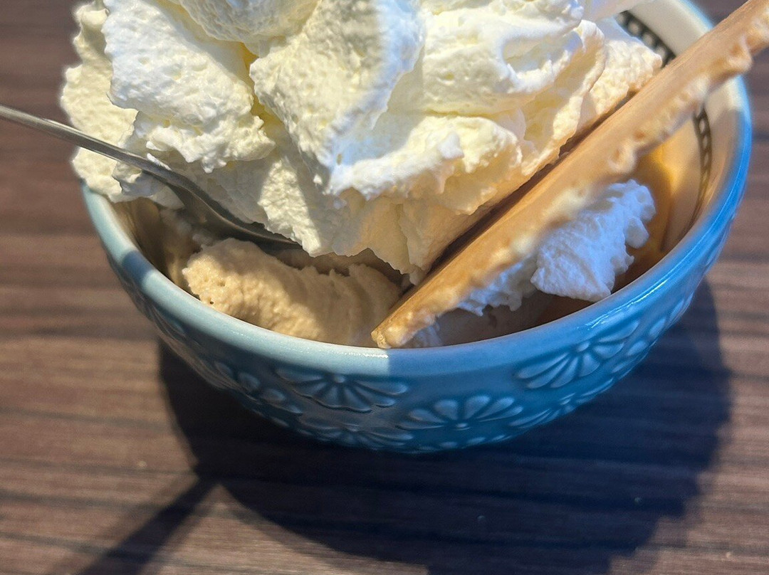 Eiscafé Natale