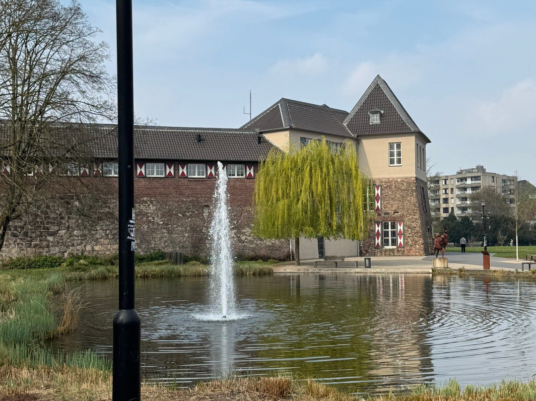 Burg Dinslaken-丁斯拉肯必去景点