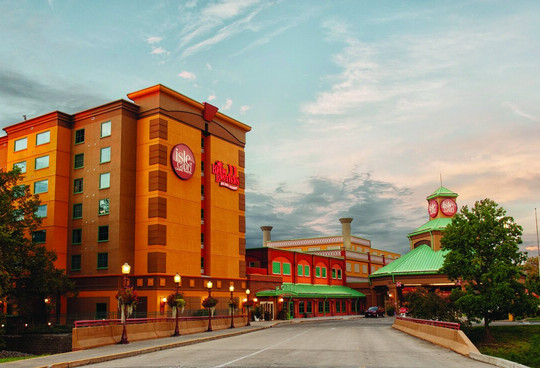 Tipton酒店住宿-Isle of Capri Casino Hotel Boonville
