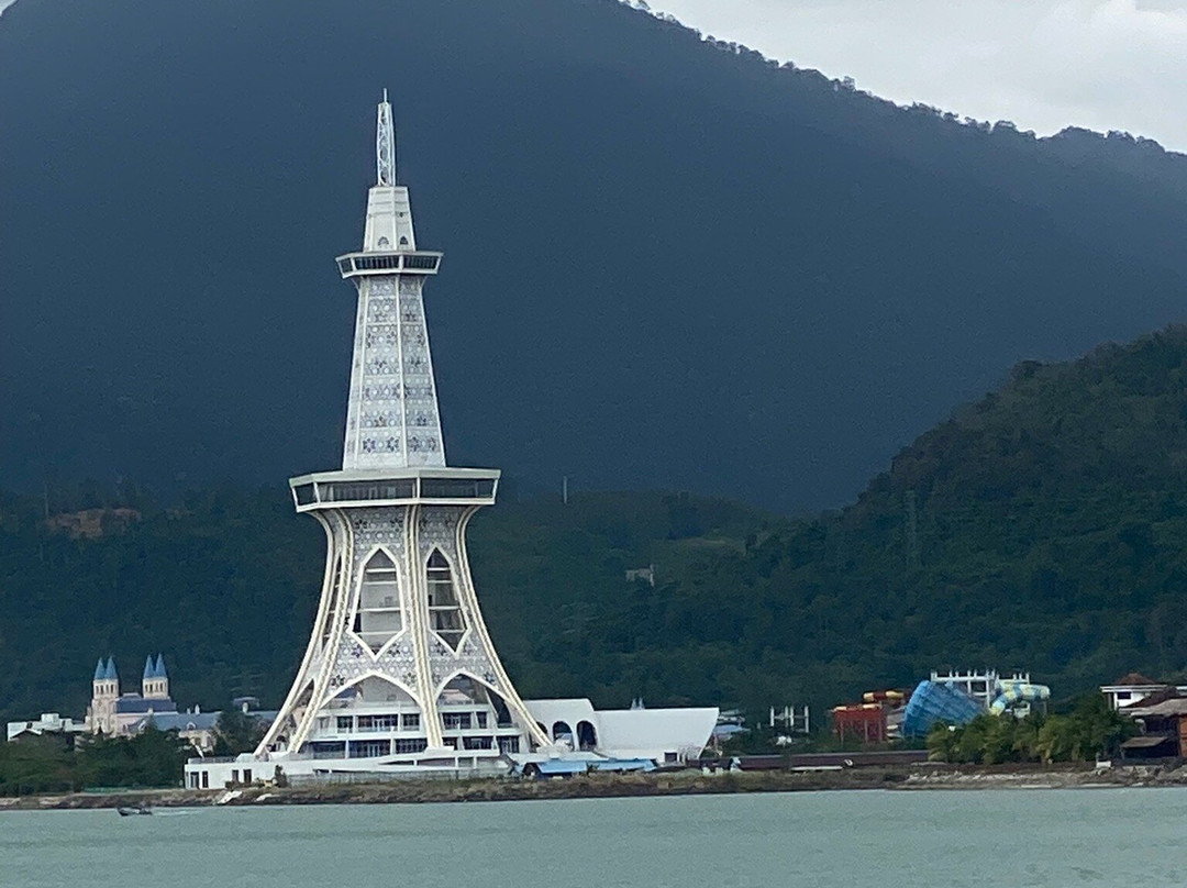 玛莱度假村主图