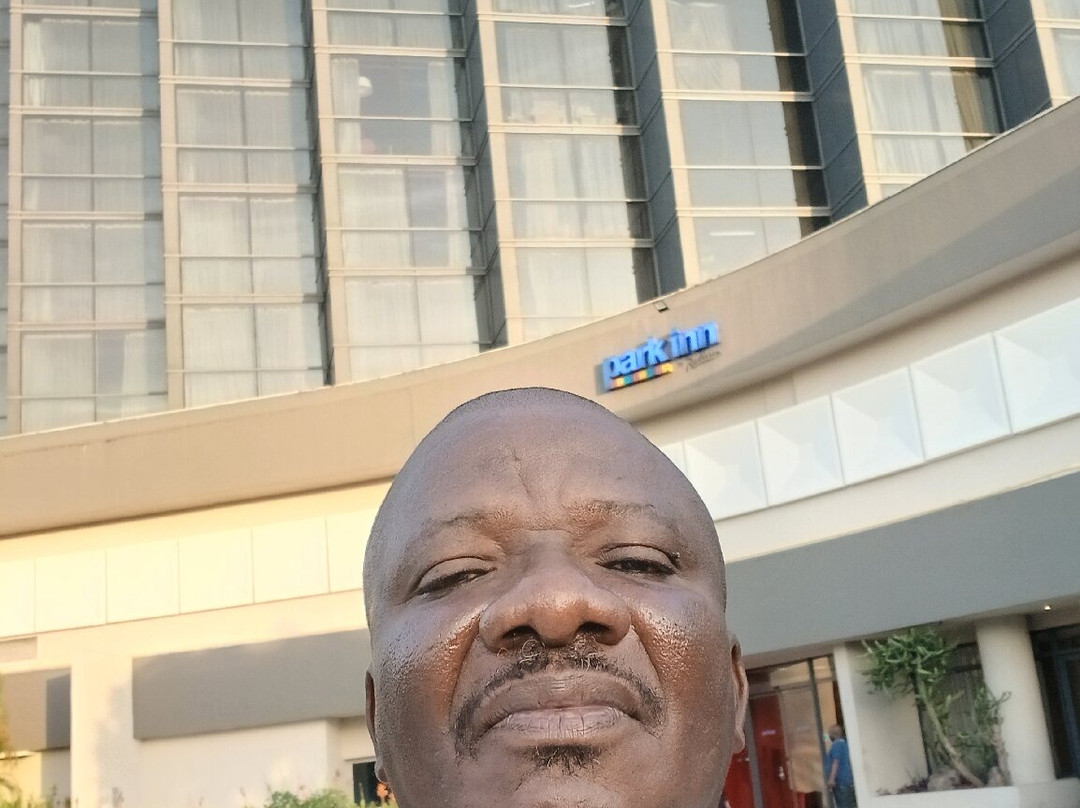 Park Inn by Radisson Libreville主图