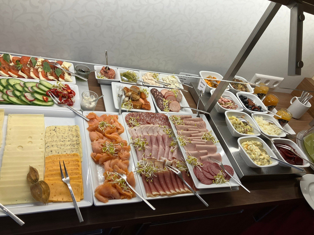 安苟森福利院酒店主图
