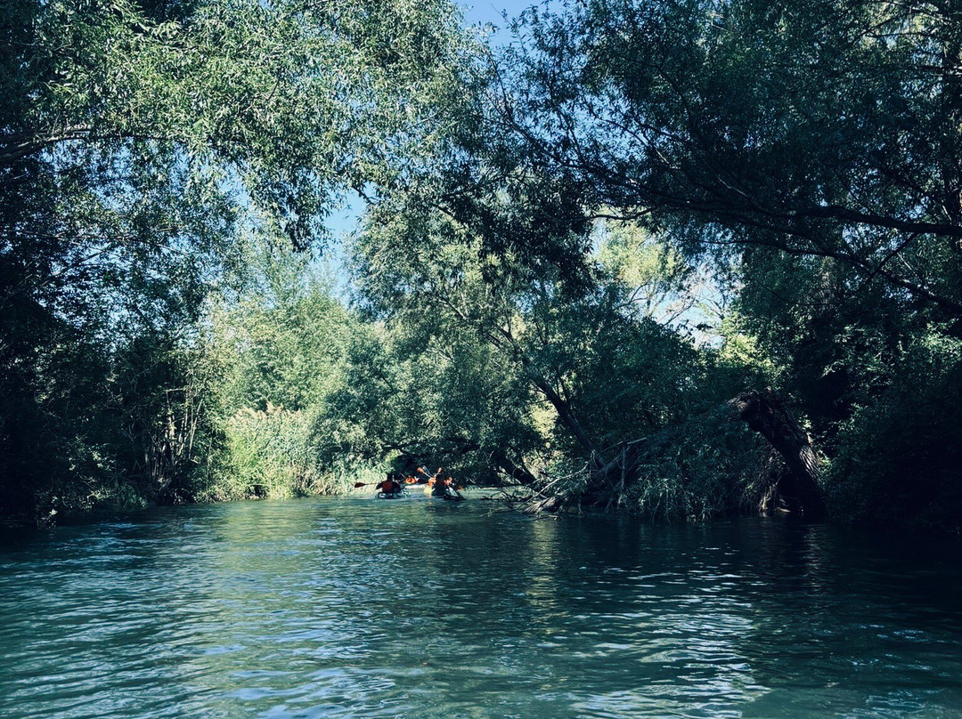 Fiume Tirino-Capestrano必去景点