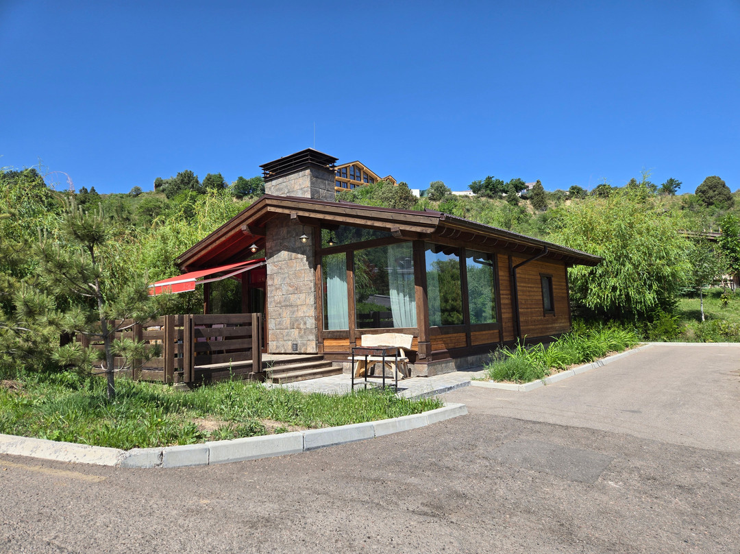 Le Chalet by Amirsoy