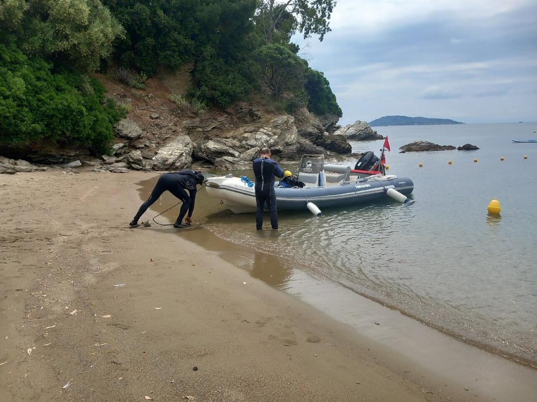 Ocean Blue Scuba Diving School-Skiathos Town必去景点