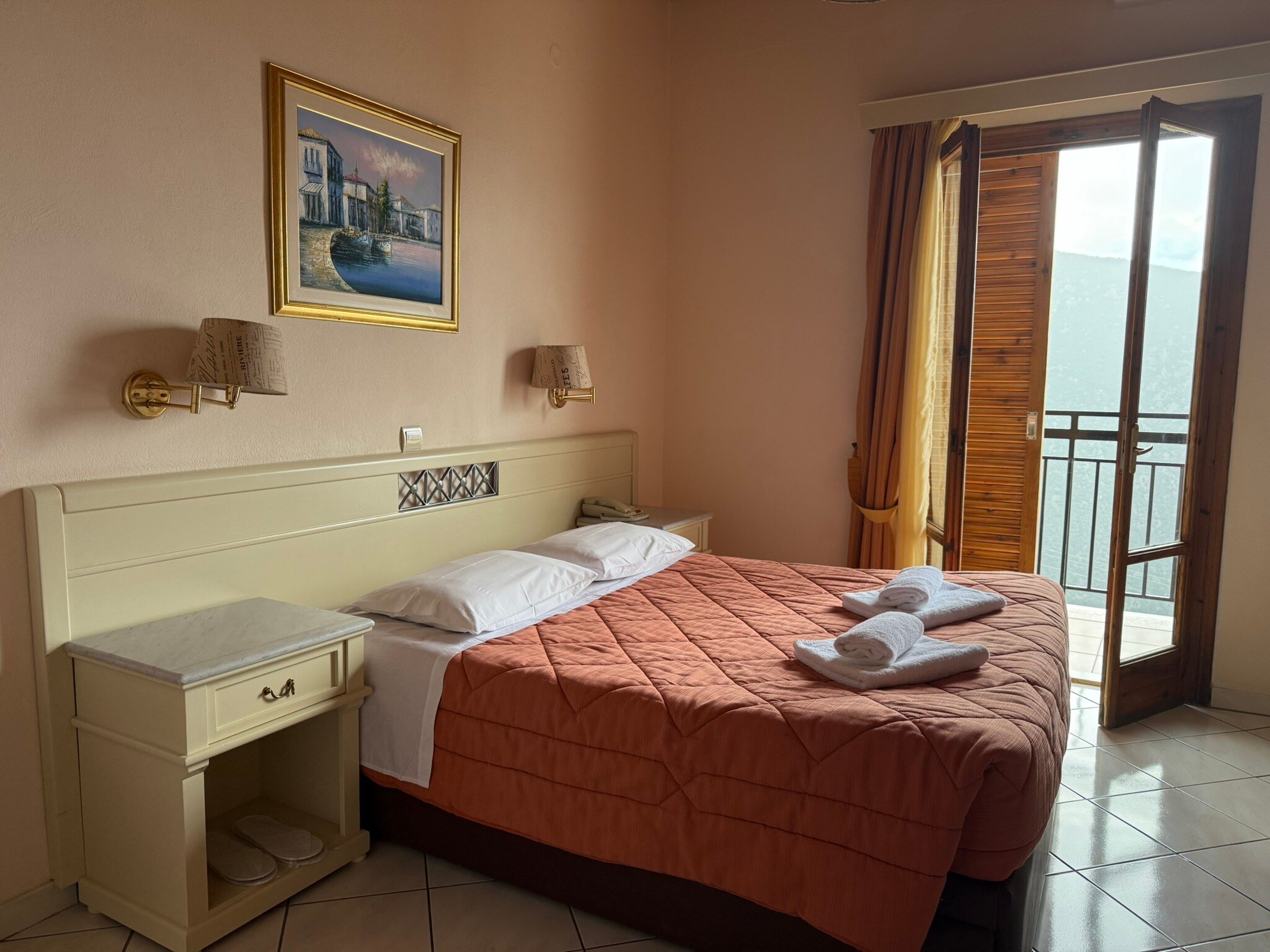 卫城戴尔斐酒店-官方