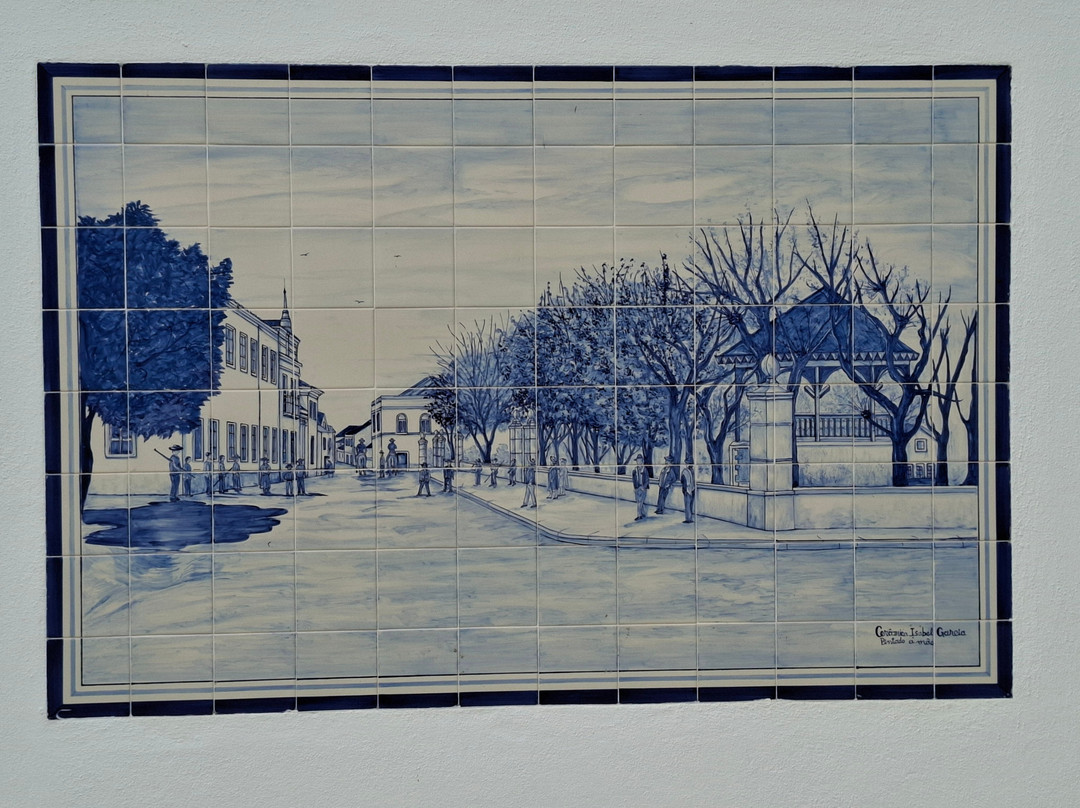 Praça Da Republica-Salvaterra de Magos必去景点