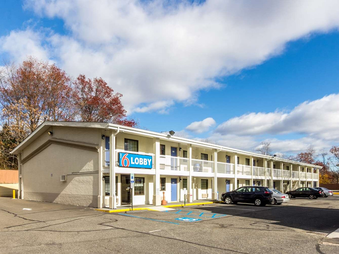 Milltown酒店住宿-Motel 6 New Brunswick NJ