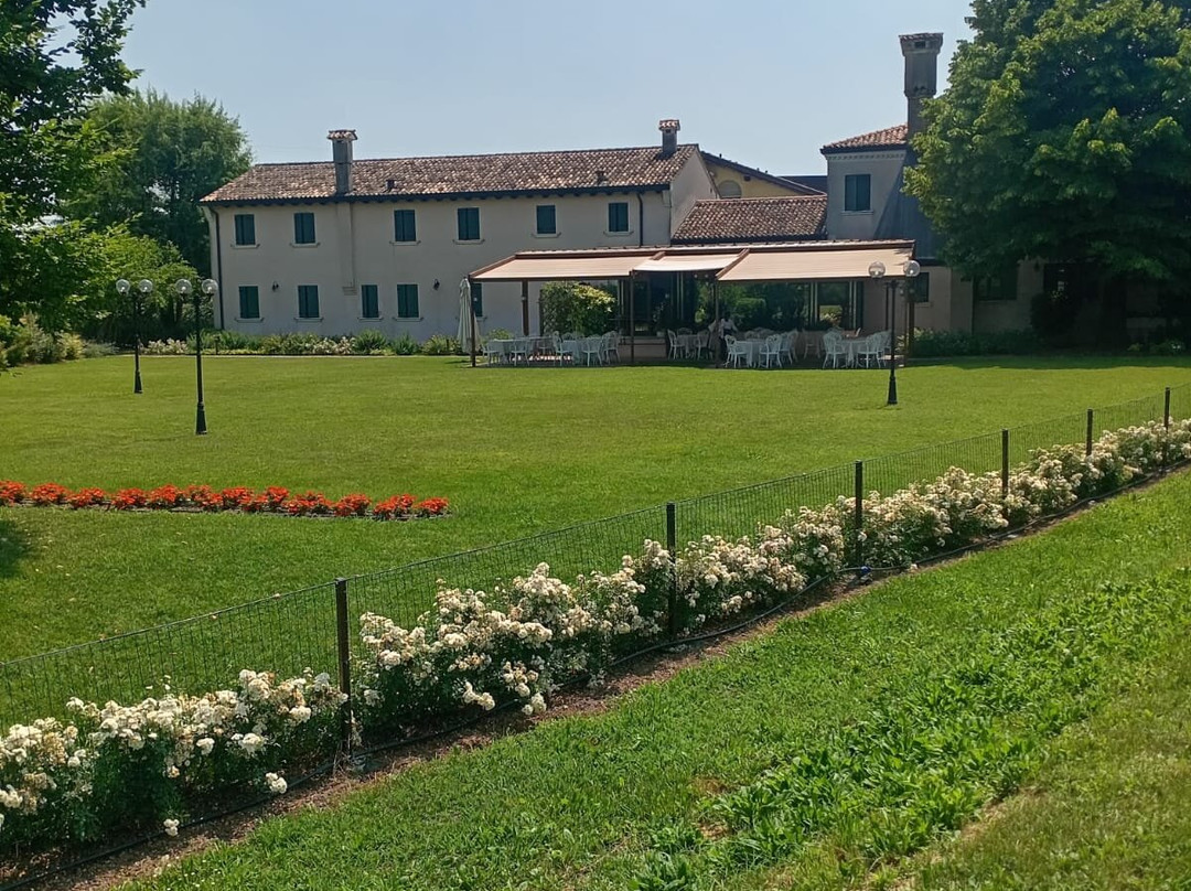 博尔戈乡村民宿主图