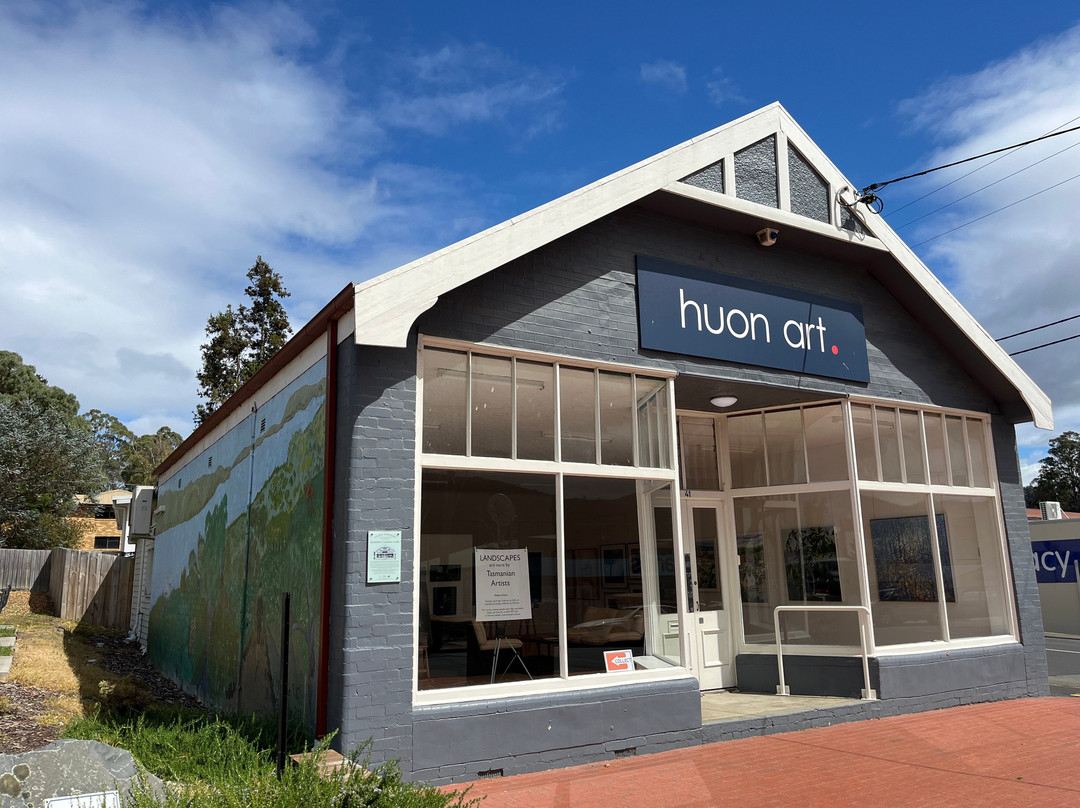 Huon Art