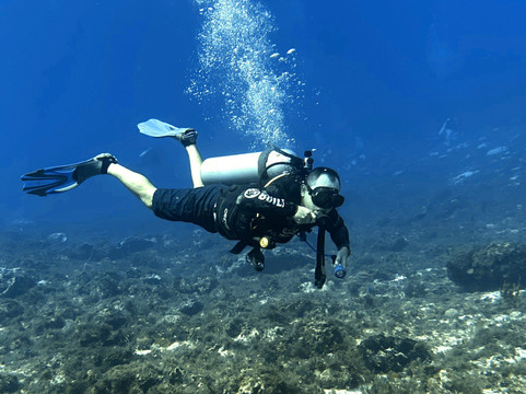 Barefoot Dive Center-考祖梅必去景点