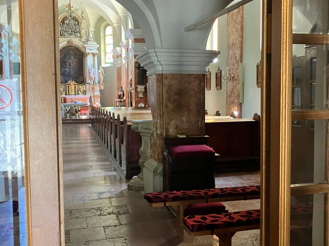 Kirche Des Heiligen Ladislav-Mojmirovce必去景点