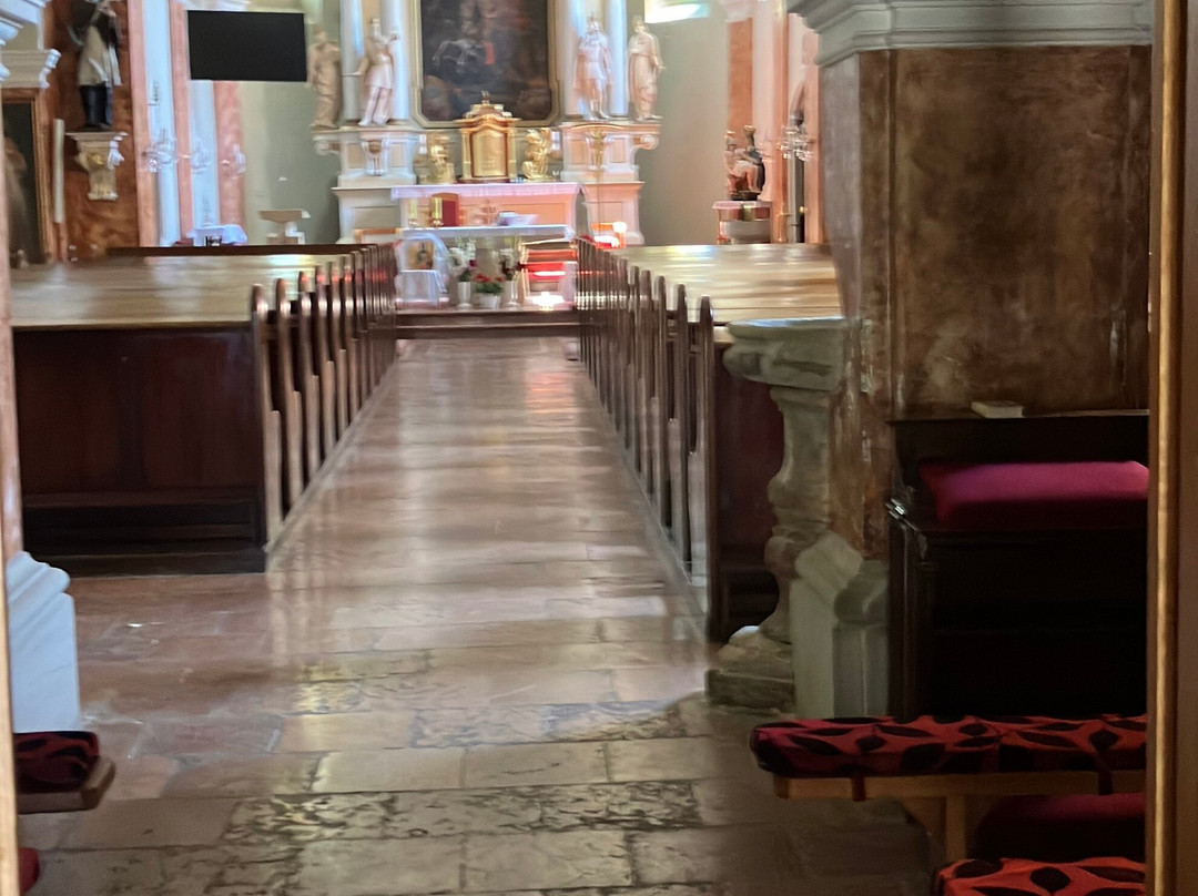 Kirche Des Heiligen Ladislav-Mojmirovce必去景点