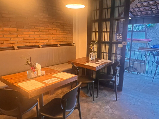 Puro Burro-瓦拉塔港必去景点