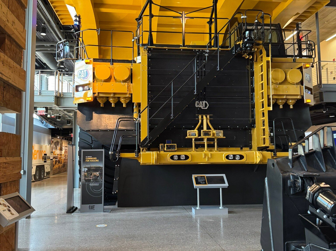 Caterpillar Visitors Center-皮奥里亚必去景点