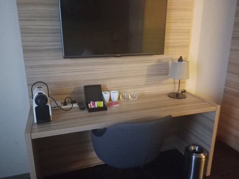 维也纳中央车站星辰酒店主图