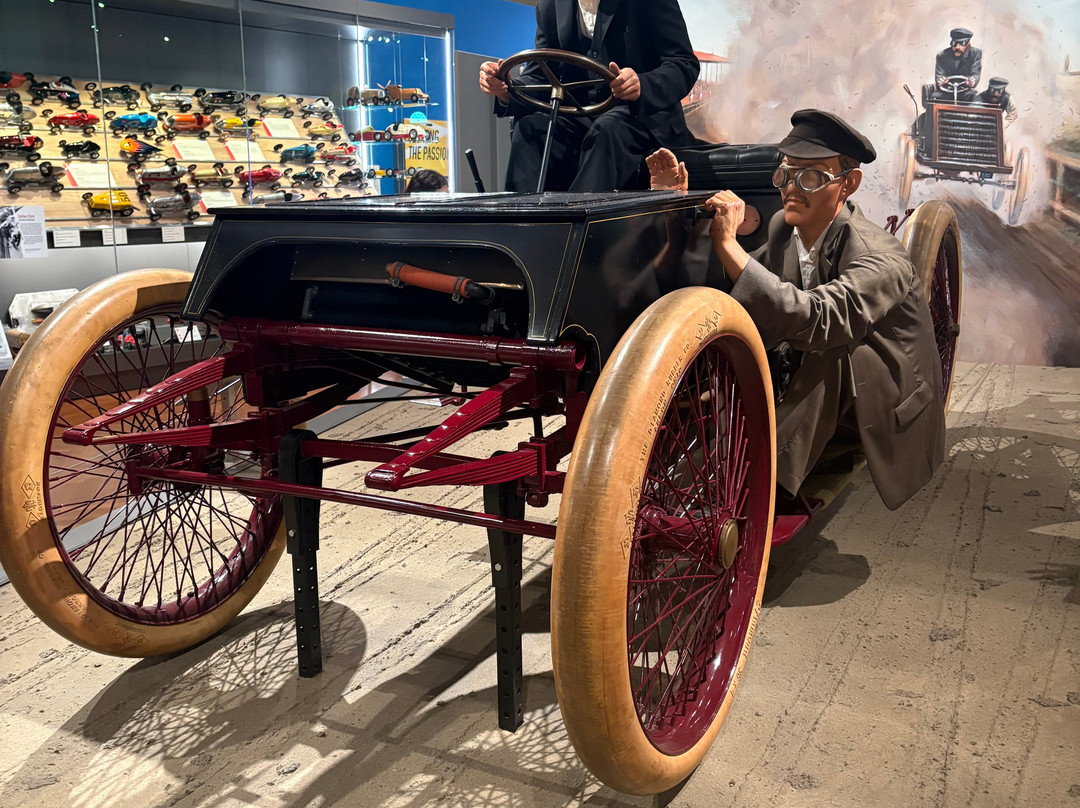 Ford Rouge Factory Tour-迪尔伯恩必去景点