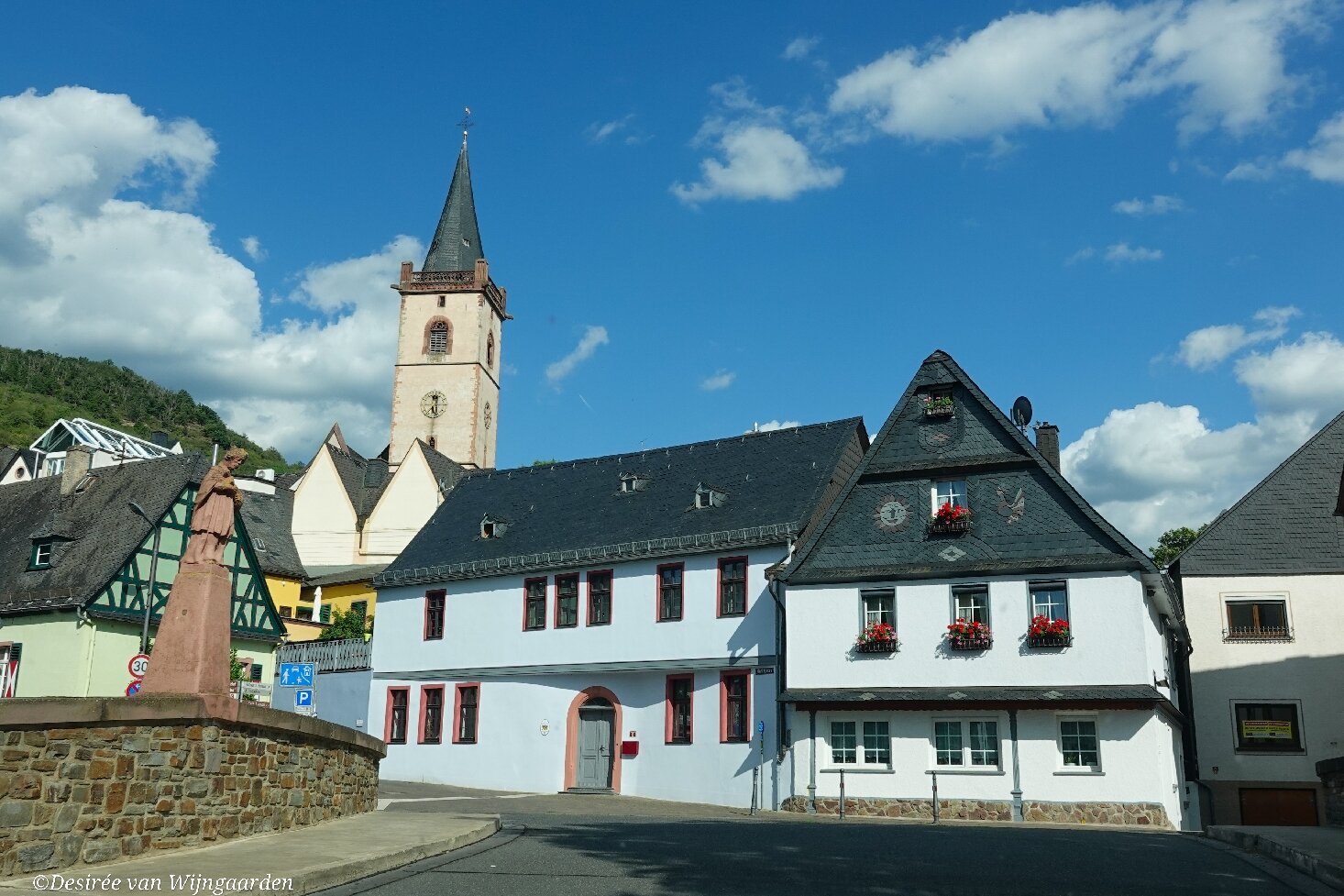 Hotel Im Schulhaus-官方