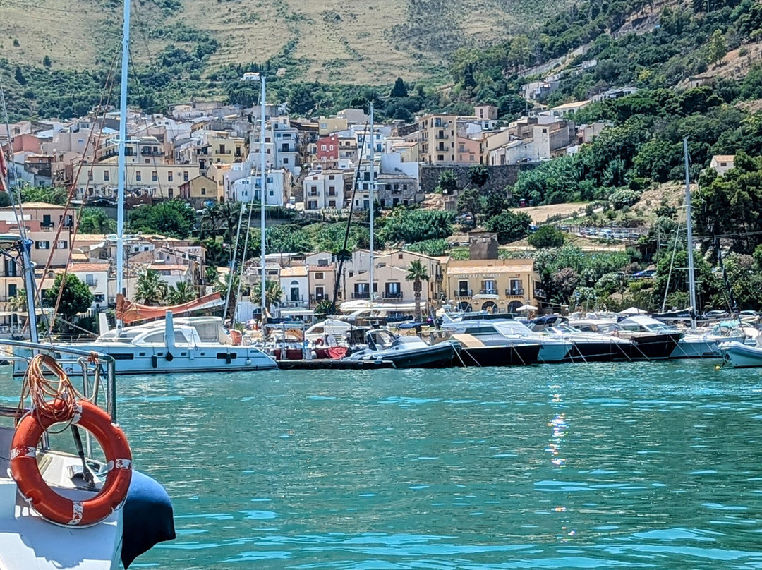 Escursioni in Barca con Paolo-戈尔福海堡必去景点