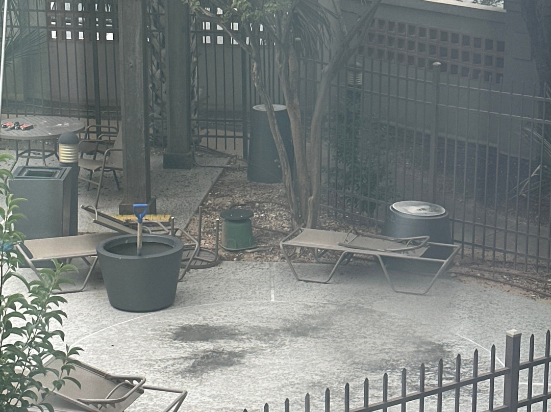 La Quinta Inn & Suites by Wyndham Shreveport Airport主图