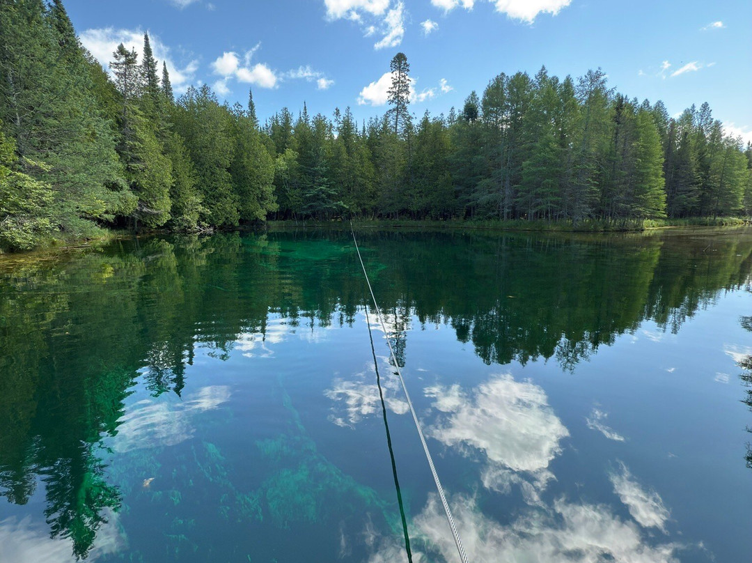 Kitch-Iti-Kipi-Manistique必去景点