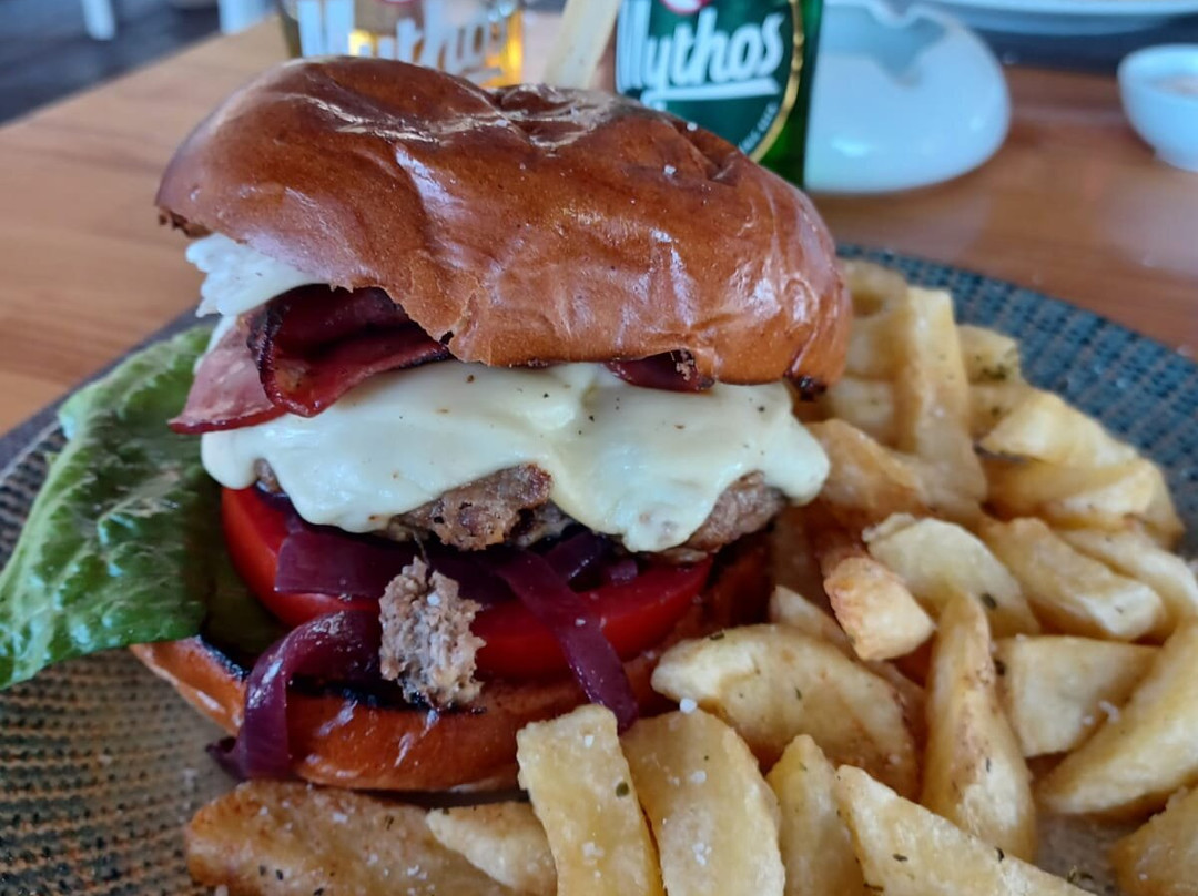 Gyra Beach-Lefkada Town必去景点