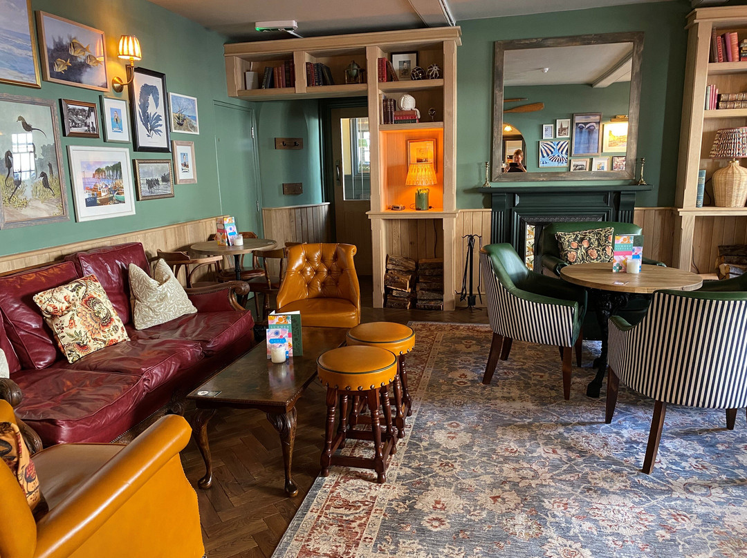 The Dolphin Hotel主图