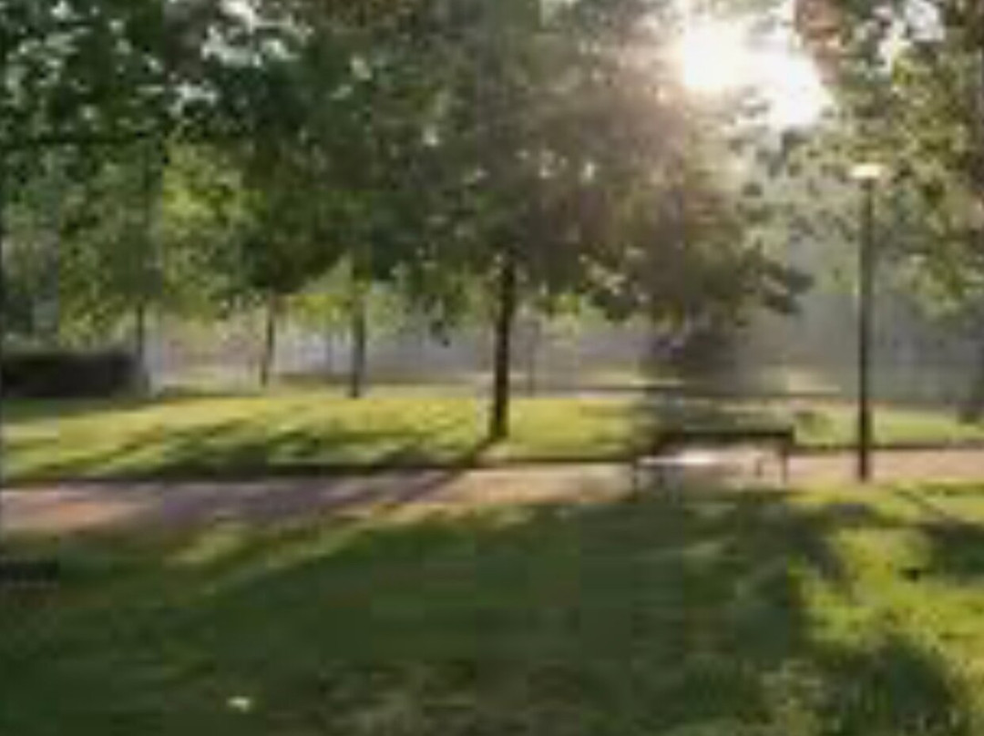 Parque Periodista Tico Medina-格拉纳达必去景点