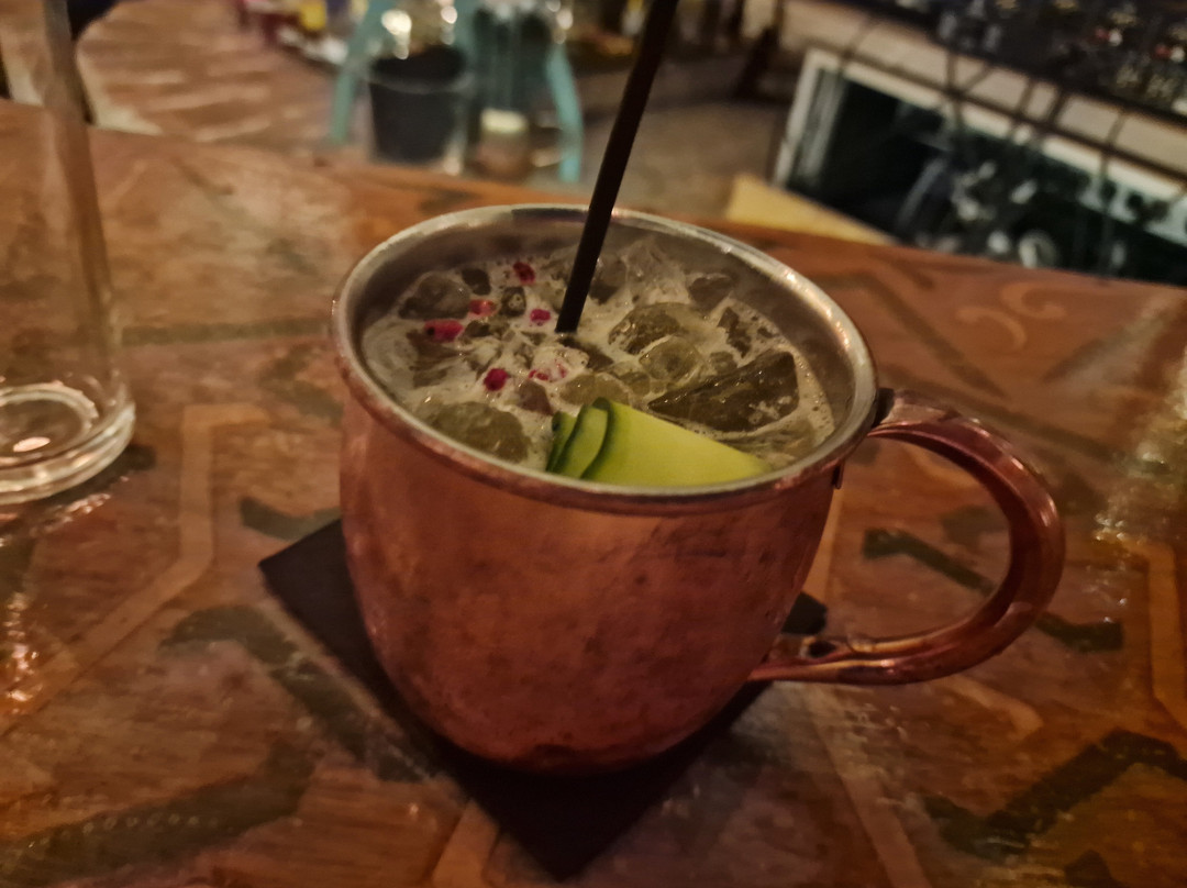 Sinagogi open air bar-干尼亚必去景点