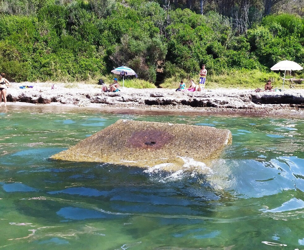 Cala Martina-Puntone必去景点