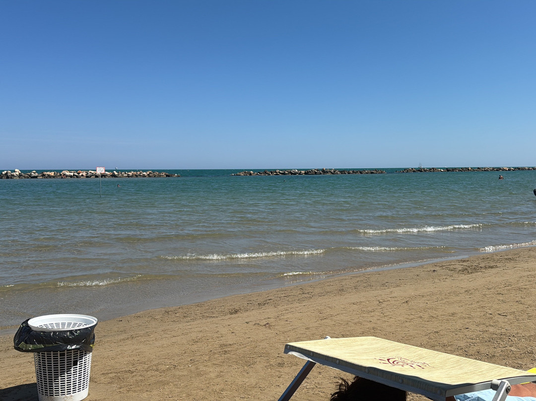 Lido Sabbia D'Oro - Bau Miao Beach-Francavilla Al Mare必去景点